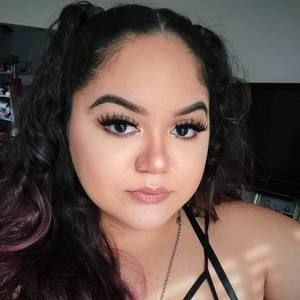 Meet your Posher, Marina